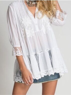 Muche et Muchette White Lace Embroidered Boho Tunic Top One Size